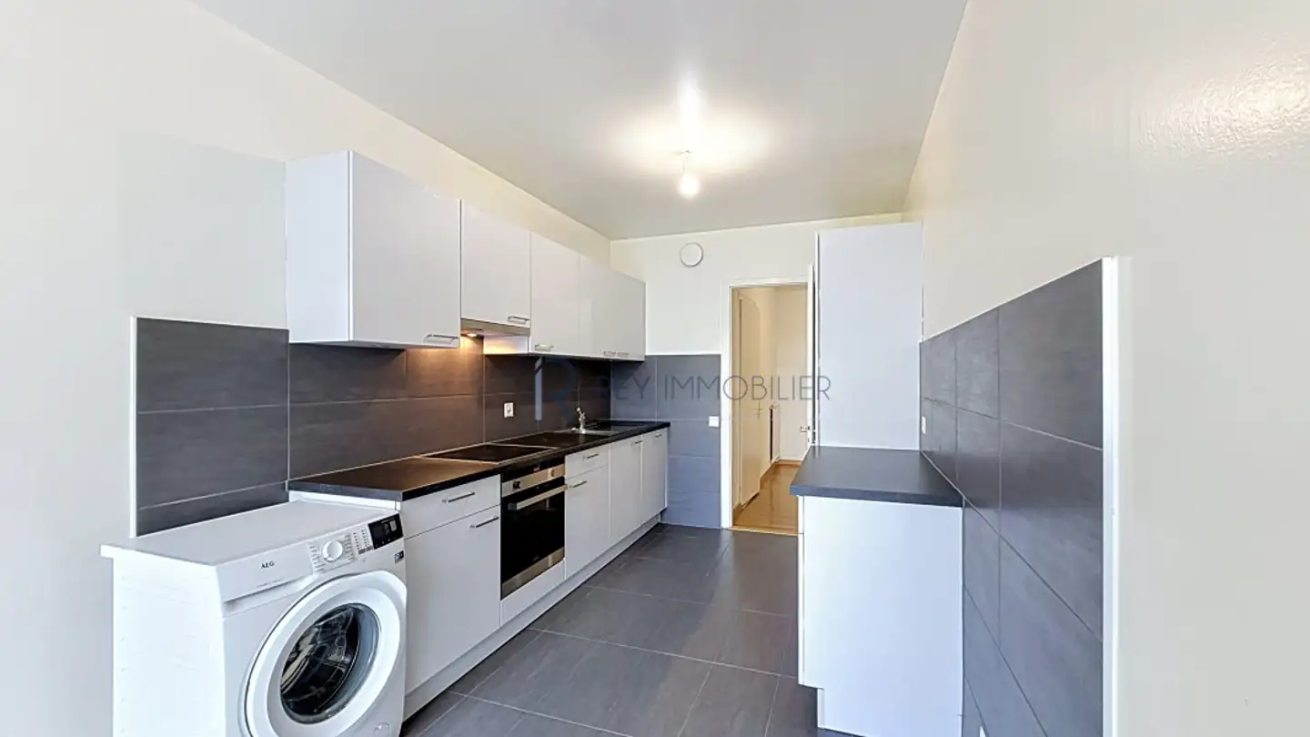 Apartment for rent - 1202 Genève - Photo 2