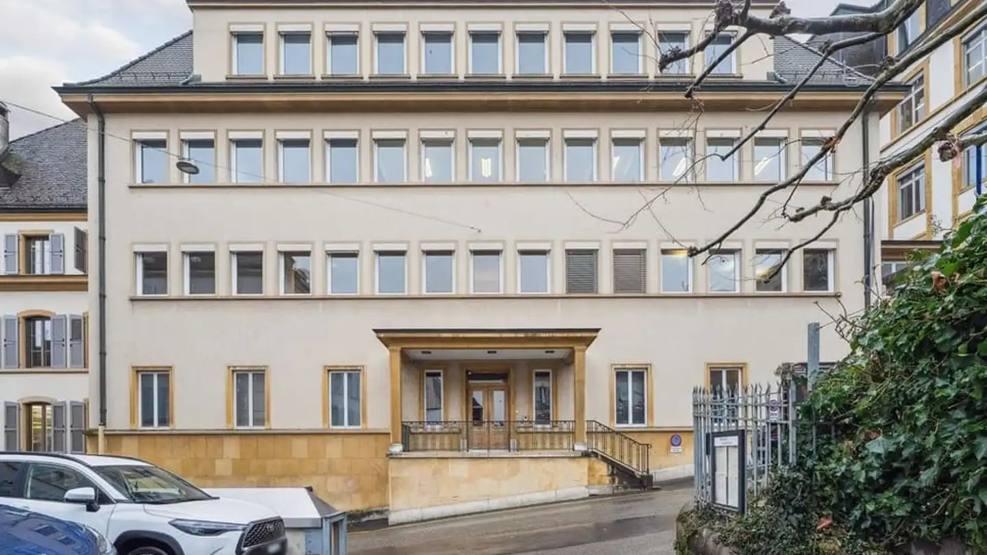 Commercial à louer - Passage Maximilien-De-Meuron 1, 2000 Neuchâtel - Photo 2