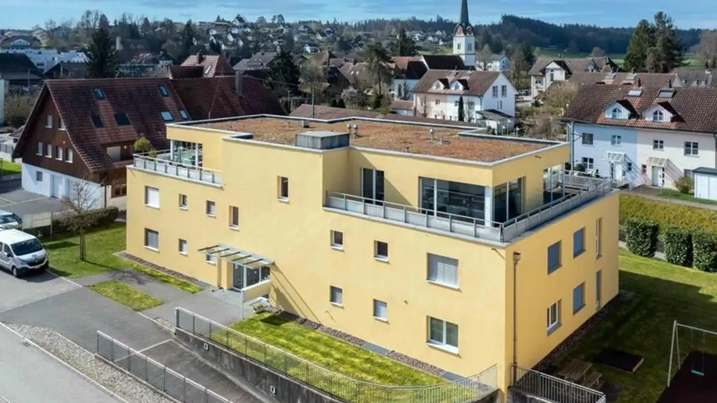 Tiefgaragenstellplatz mieten - Friedhofstrasse 17, 4912 Aarwangen