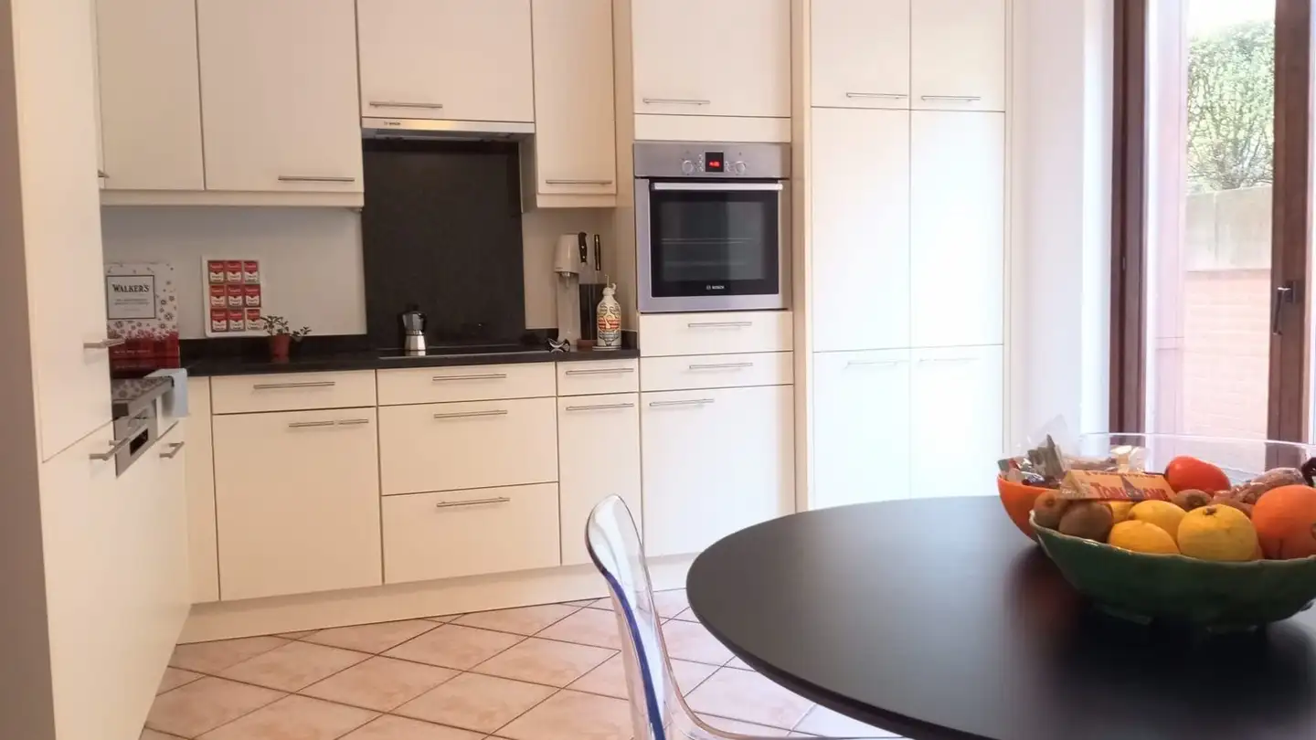 Apartment for rent - 6942 Savosa