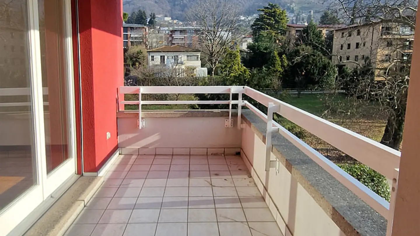 Wohnung mieten - 6963 Pregassona - Foto 2