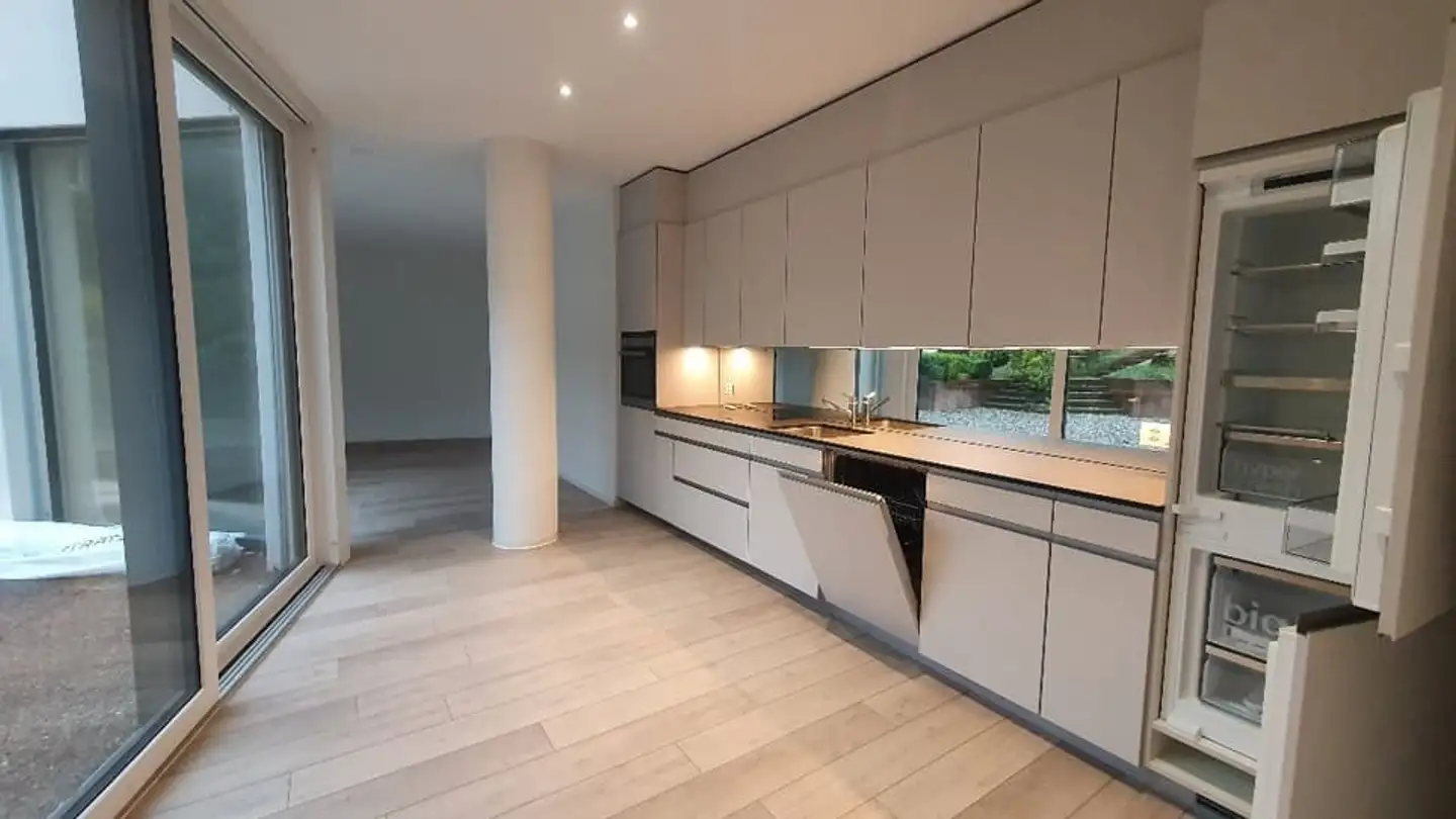 Appartement à louer - Rue Bonivard 1, 1820 Veytaux - Photo 2