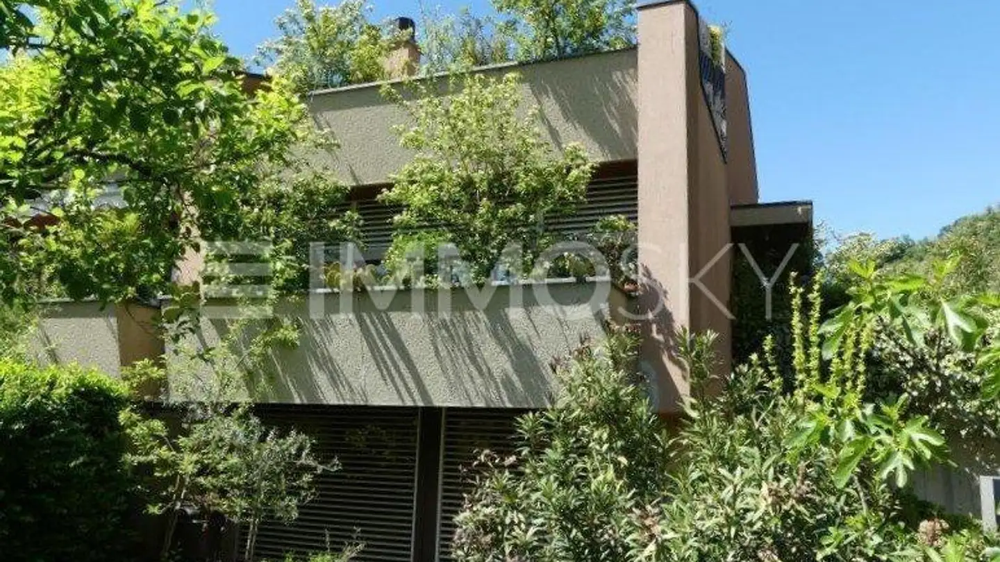 Single house for sale - 6818 Melano