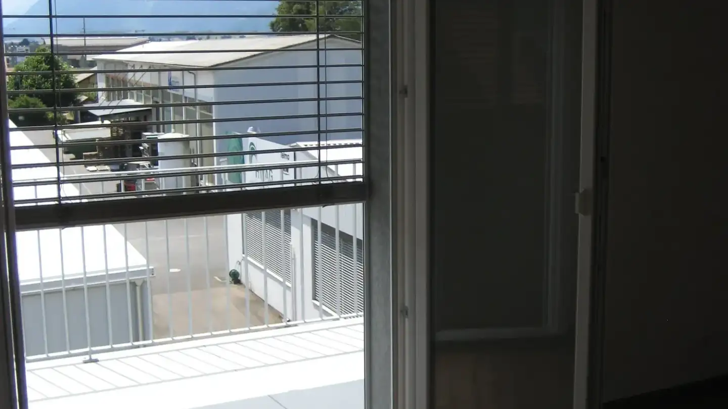 Attic flat for rent - Aarestrasse 21, 3613 Steffisburg - Photo 4