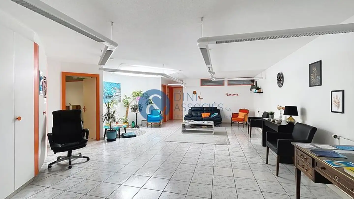 Office space for rent - Rue Du Rhône 5, 1920 Martigny - Photo 2