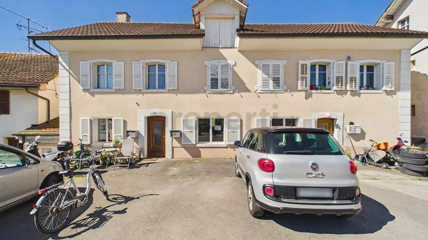 Residential building for sale - 2944 Bonfol