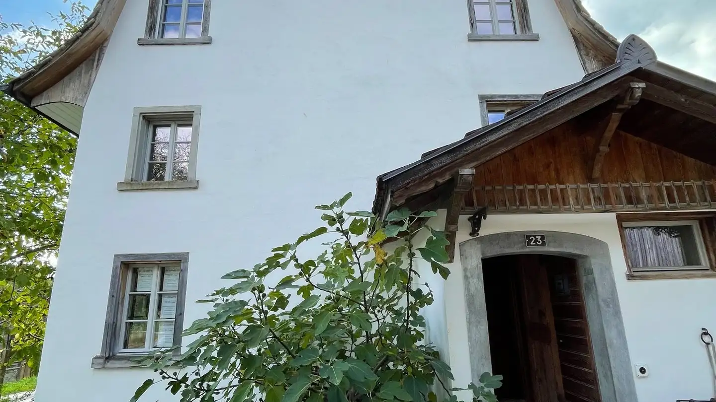 Wohnung mieten - Adletshuserriedweg 23, 8627 Grüningen