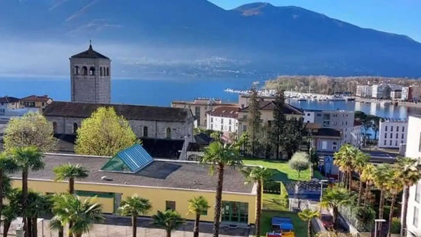 Apartment for rent - 6600 Muralto