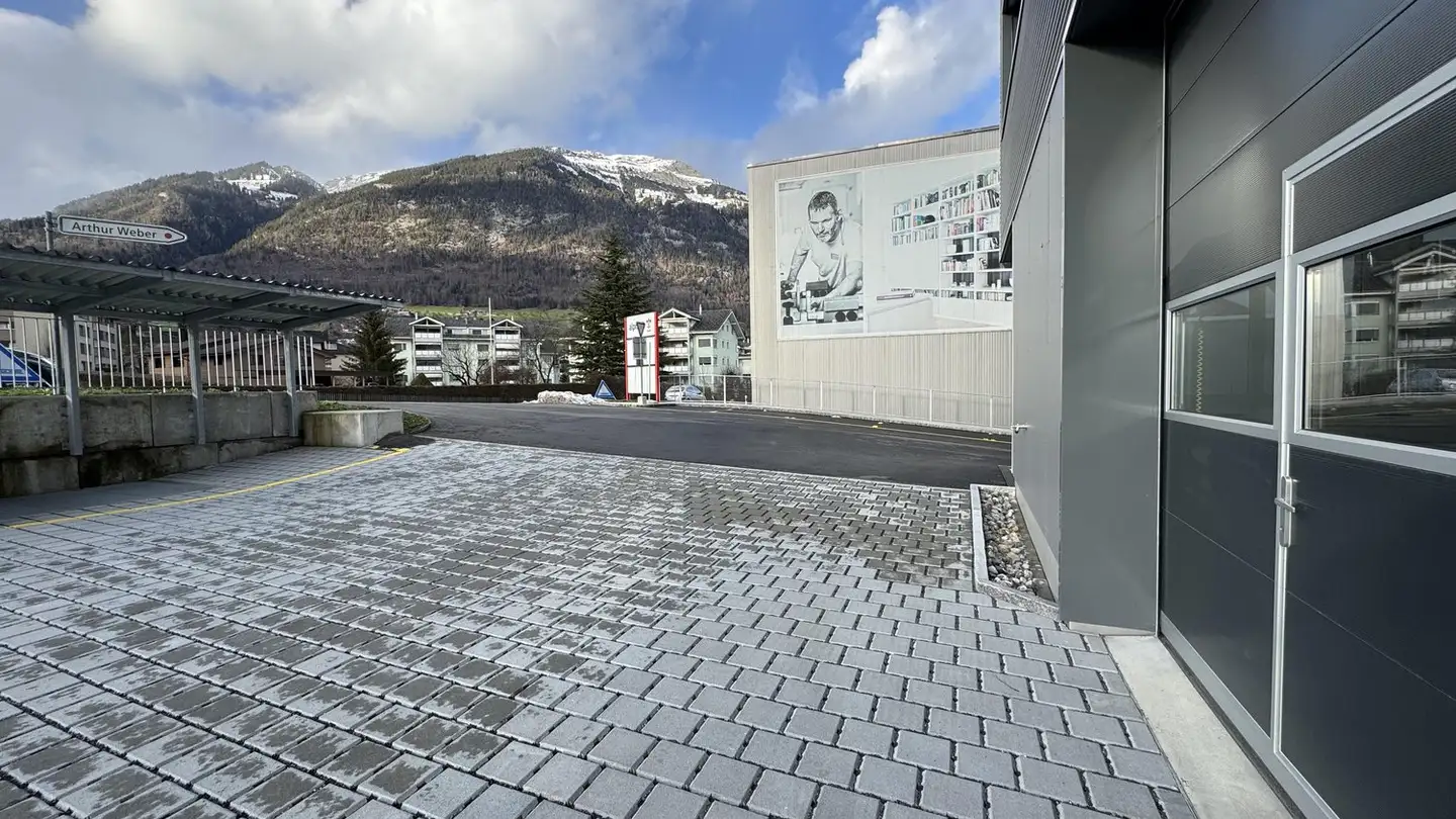 Commerciale in affitto - Brünigstrasse 43, 6055 Alpnach Dorf - Photo 4
