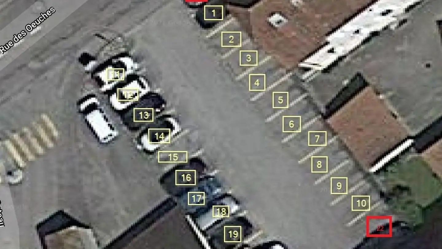 Parcheggio esterno in affitto - Rue Des Oeuches 23, 2740 Moutier - Foto 3