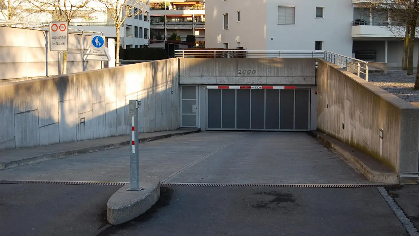 Parcheggio sotterraneo in affitto - Früebergstrasse 20, 6340 Baar
