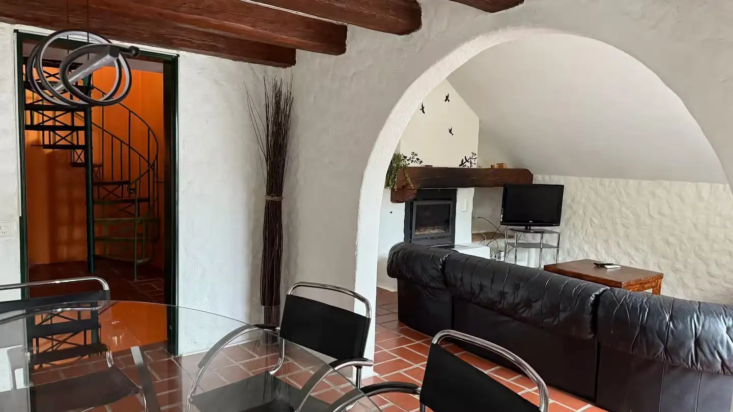 Appartement à louer - Grand-Rue 21, 2046 Fontaines NE