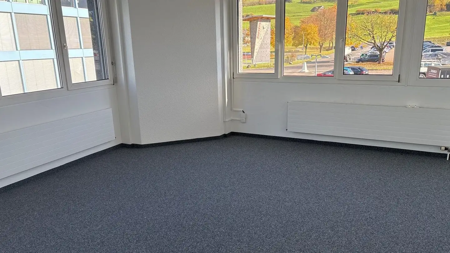 Spazio ufficio in affitto - Chli-Ebnet 1, 6403 Küssnacht am Rigi - Photo 4