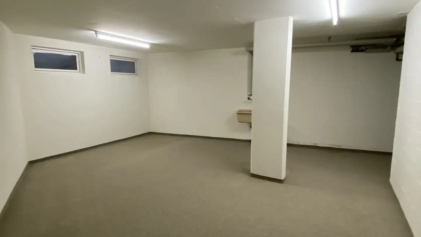 Bien immobilier à louer - Stationsstrasse 29, 8604 Volketswil - Photo 2