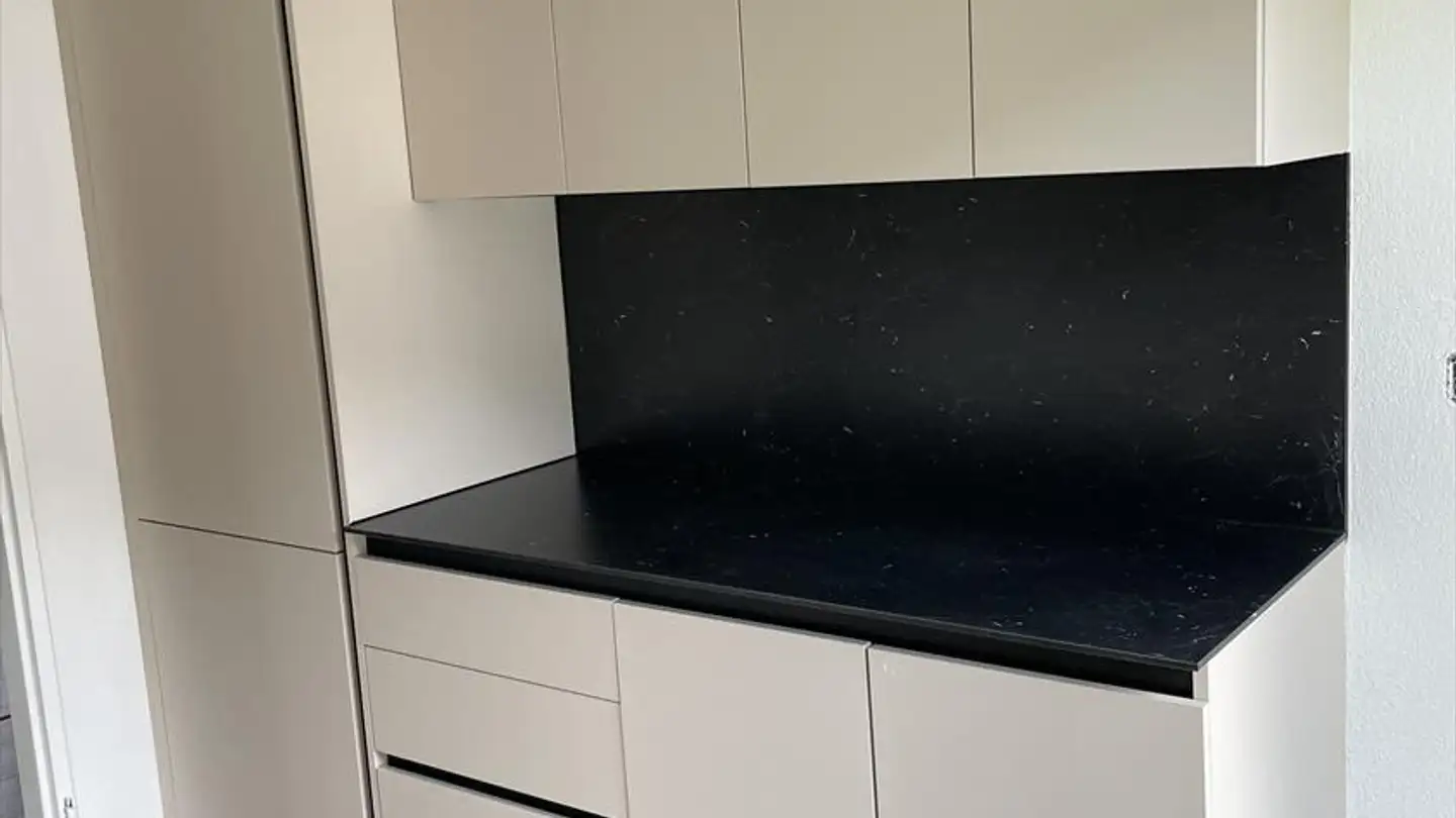 Attic flat for rent - Chemin Des Mésanges 9, 2740 Moutier - Photo 2