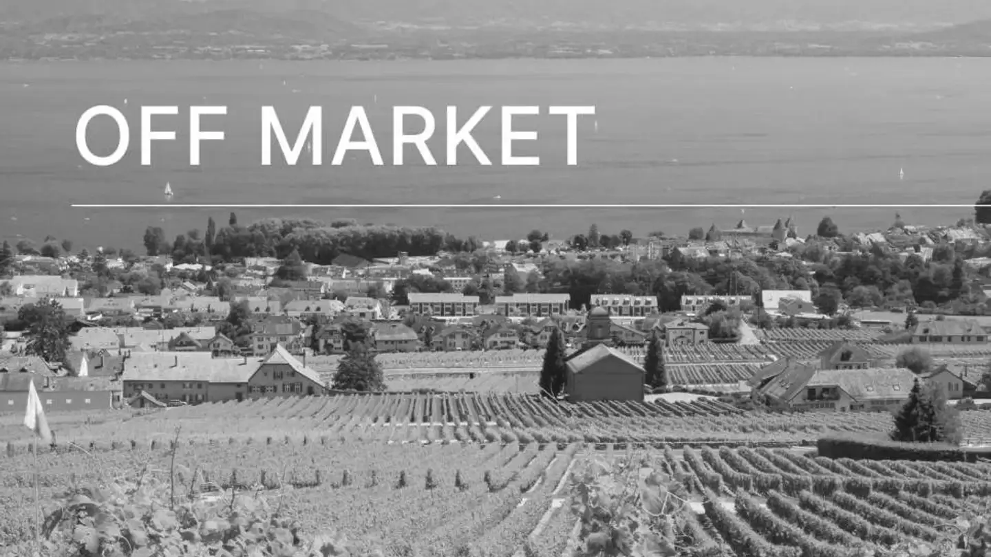 Mixed-use building for sale - 1110 Morges
