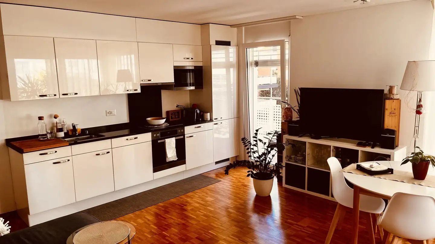 Apartment for rent - 6600 Locarno - Photo 3