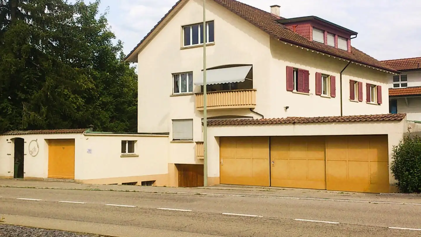 Wohnung mieten - Emil Frey-Strasse 183, 4142 Münchenstein