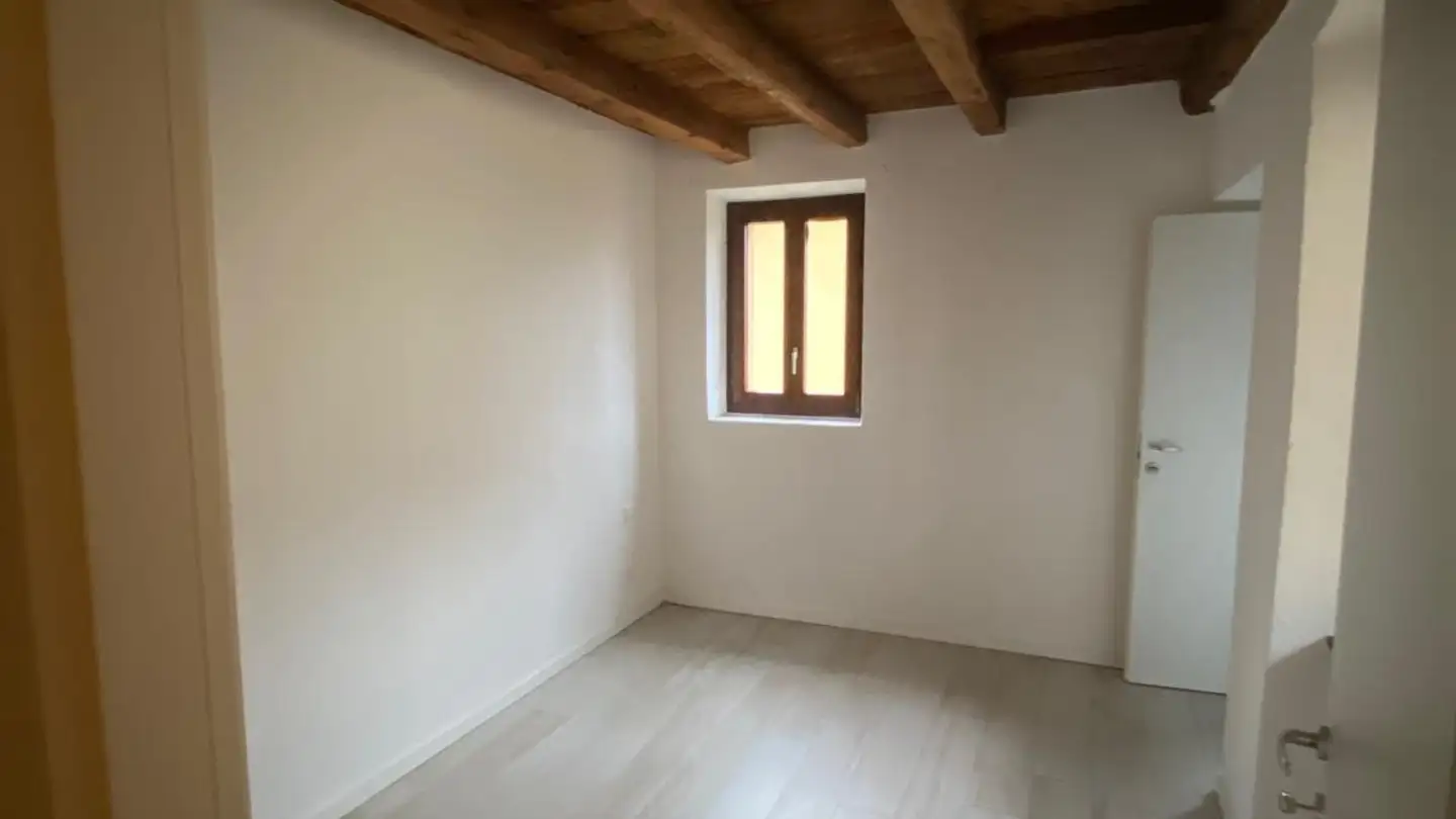 Apartment for rent - Via Sant'abbondio, 6925 Gentilino - Photo 3