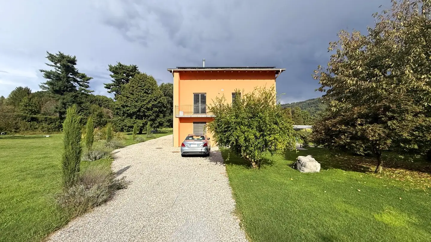 Wohnung mieten - 6987 Caslano