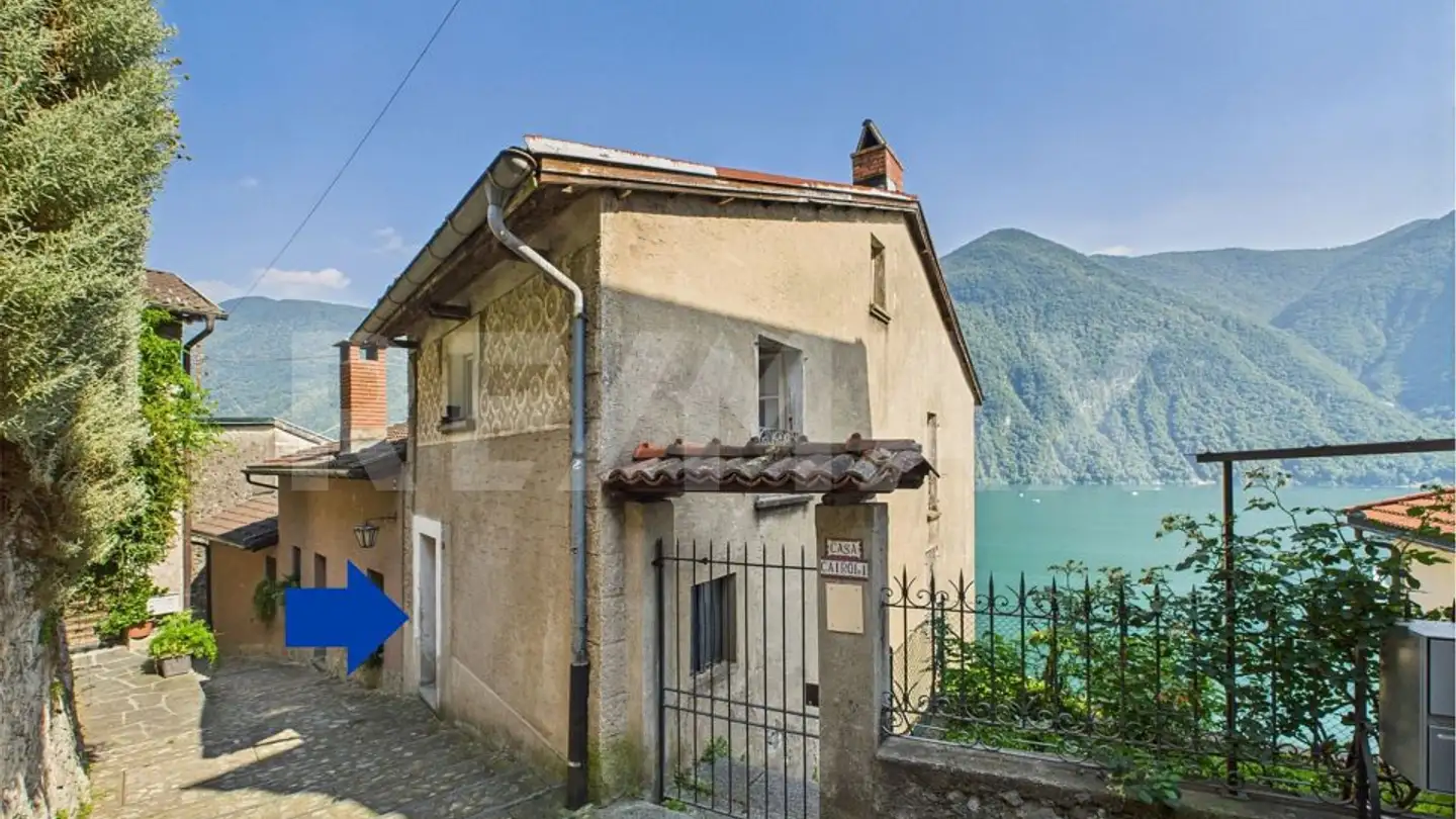 Single house for sale - 6978 Gandria