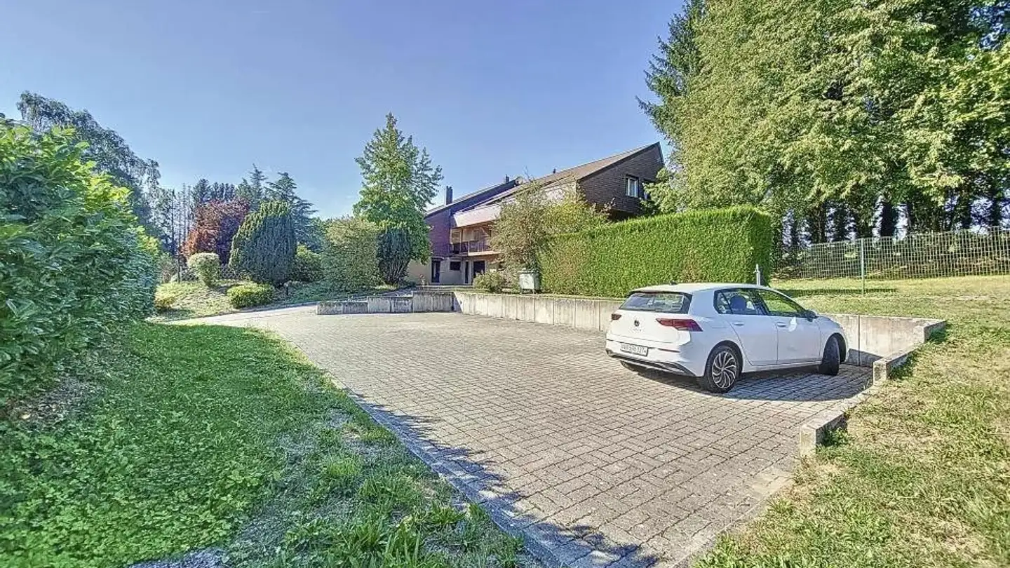 Mixed-use building for sale - 1145 Bière