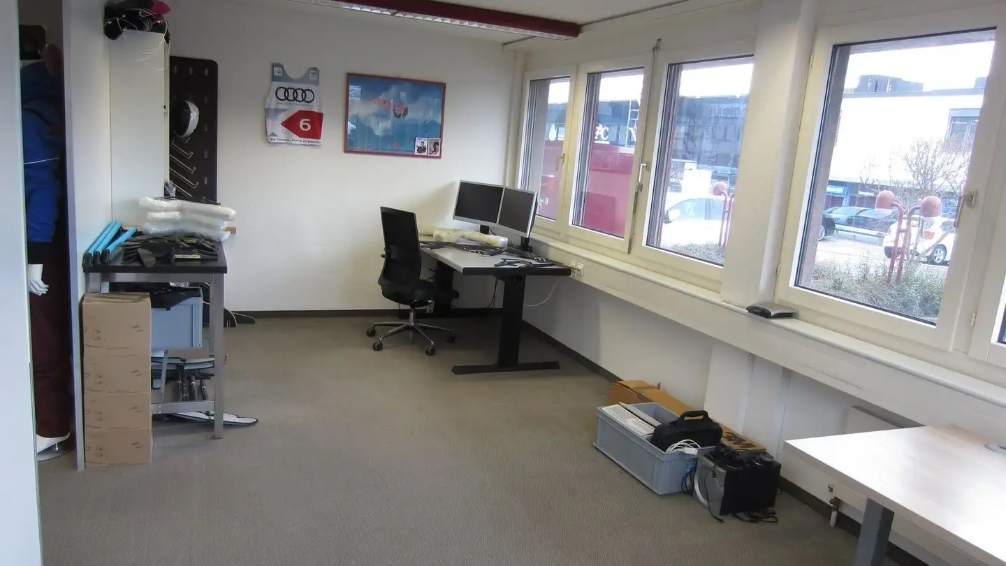 Bürofläche mieten - Ruessenstrasse 18, 6340 Baar