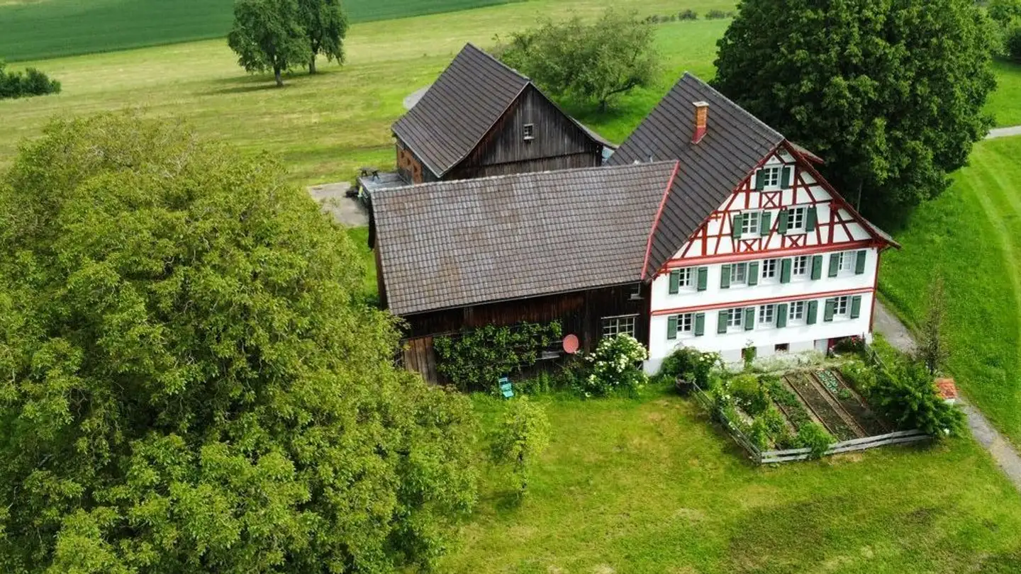 Dachgeschosswohnung mieten - Hagenwiler Strasse 226, 9402 Mörschwil