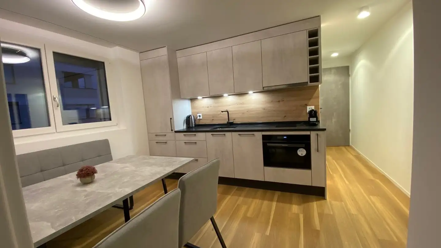 Studio mieten - Kantonsstrasse 33a, 8807 Freienbach - Foto 3