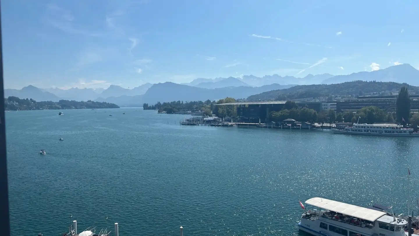 Office space for rent - Schweizerhofquai 1, 6004 Luzern