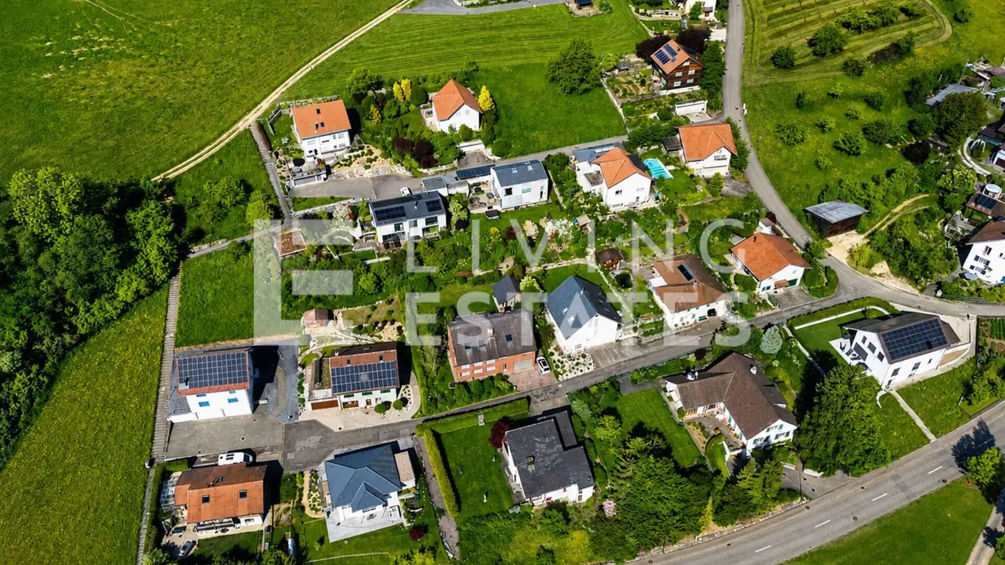 Constructible plot for sale - Rainweg, 4496 Kilchberg BL