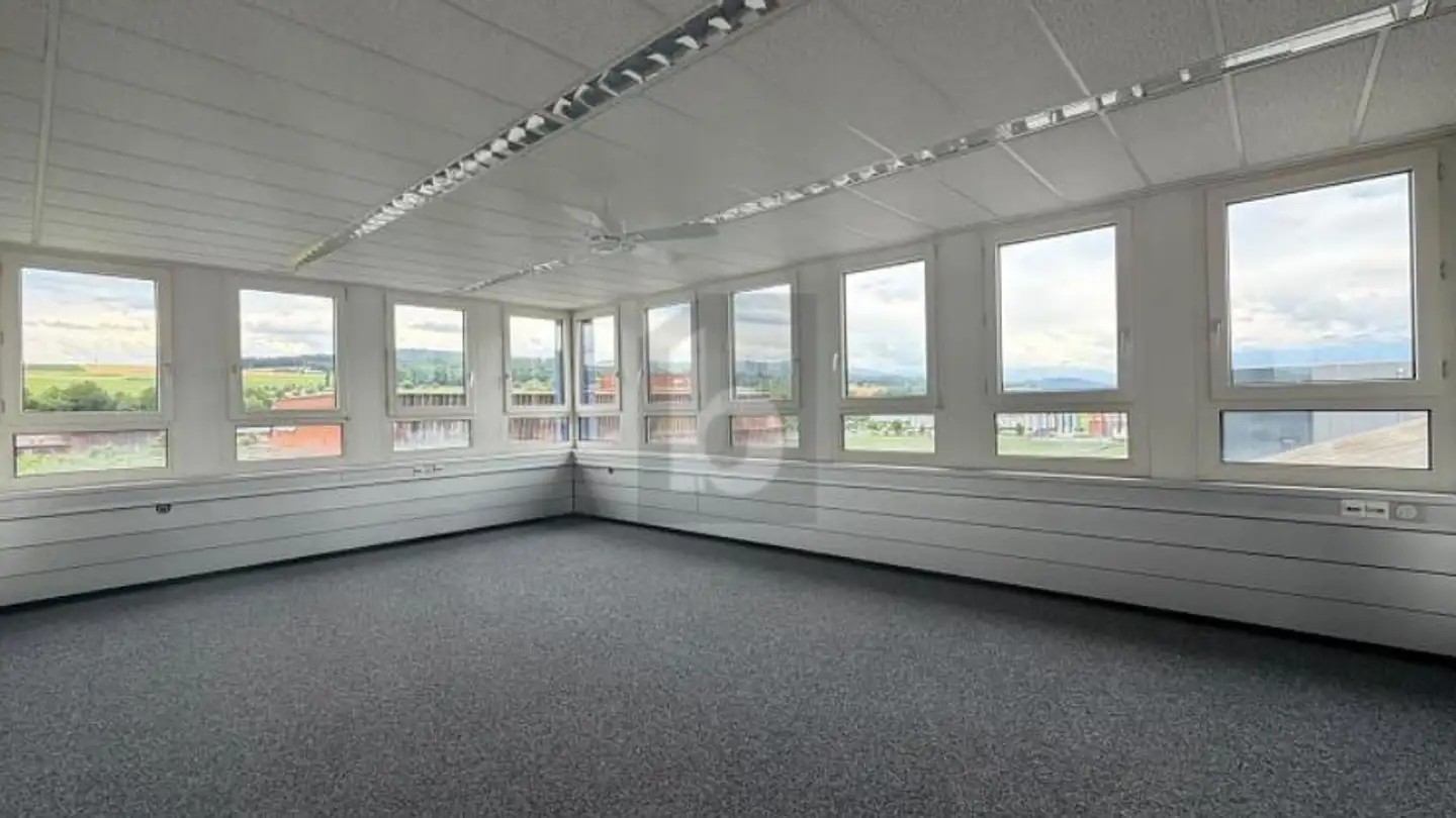 Office space for rent - 3110 Münsingen