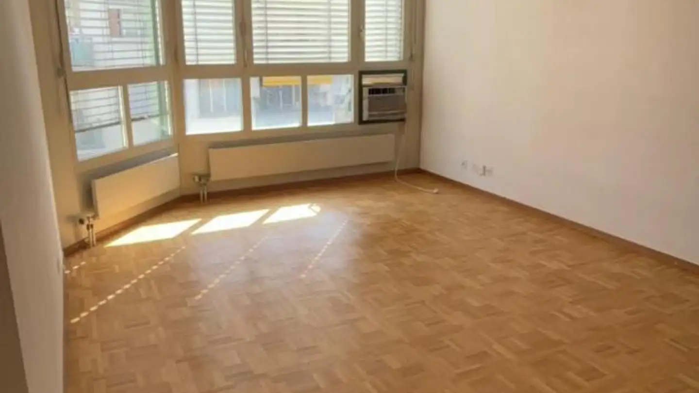 Apartment for rent - Rue Des Buis 5, 1202 Genève - Photo 2