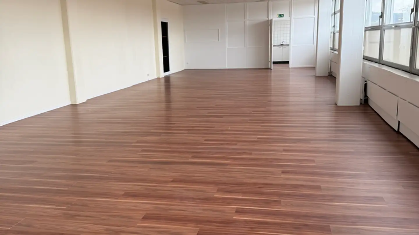 Commercial à louer - Rheinsfelderstrasse 43, 8193 Eglisau - Photo 3