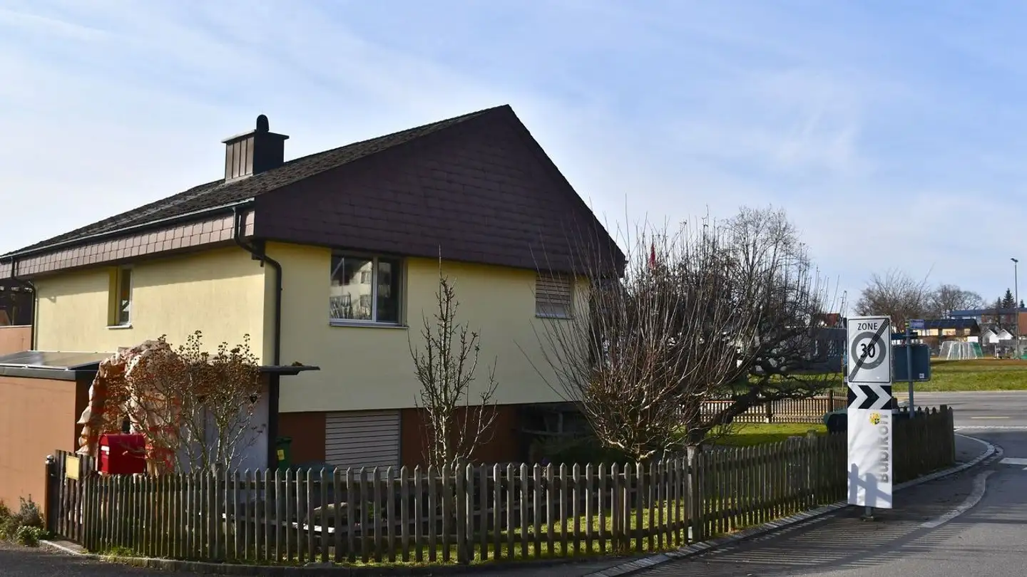 Einfamilienhaus kaufen - Zelgwiesstrasse 2, 8608 Bubikon