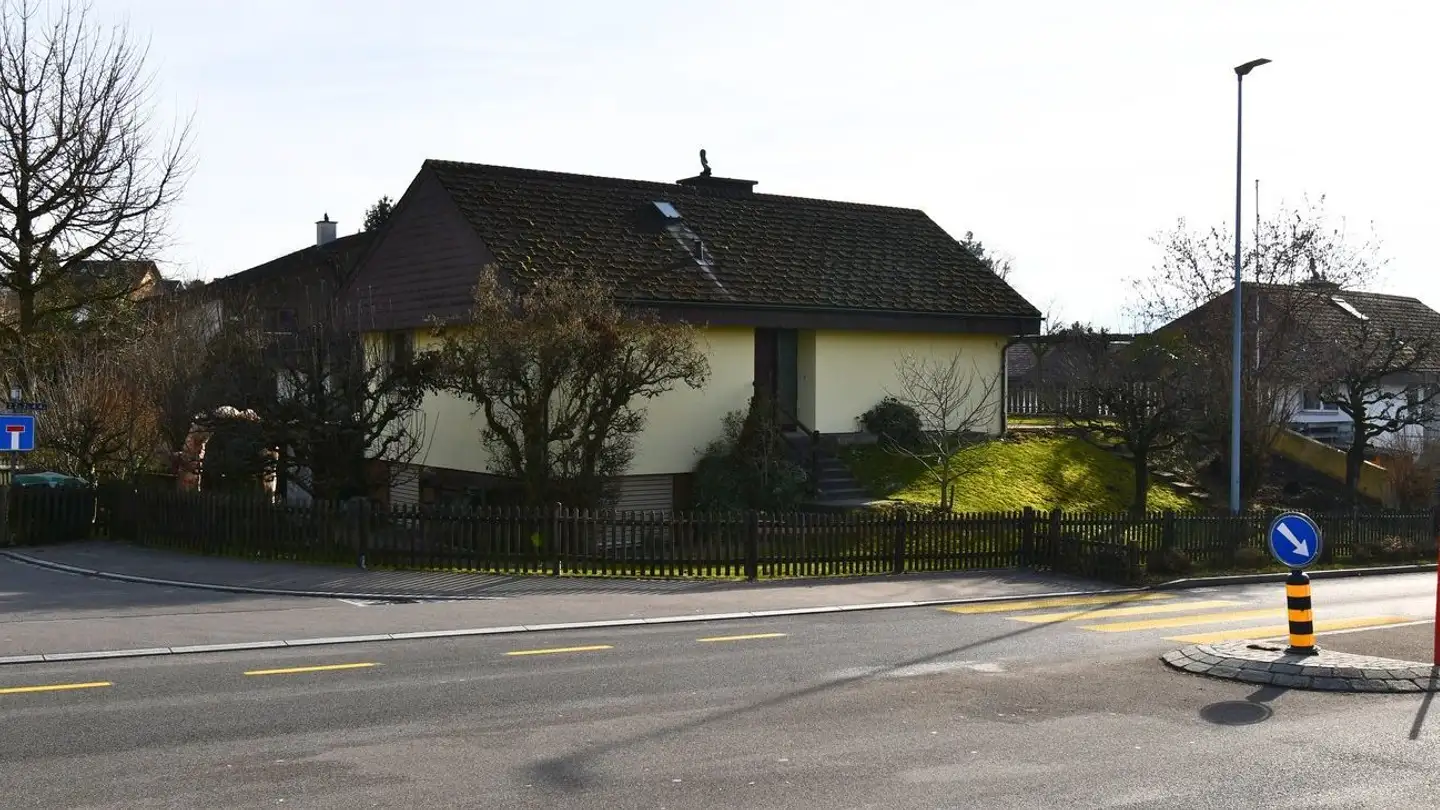Einfamilienhaus kaufen - Zelgwiesstrasse 2, 8608 Bubikon - Foto 2