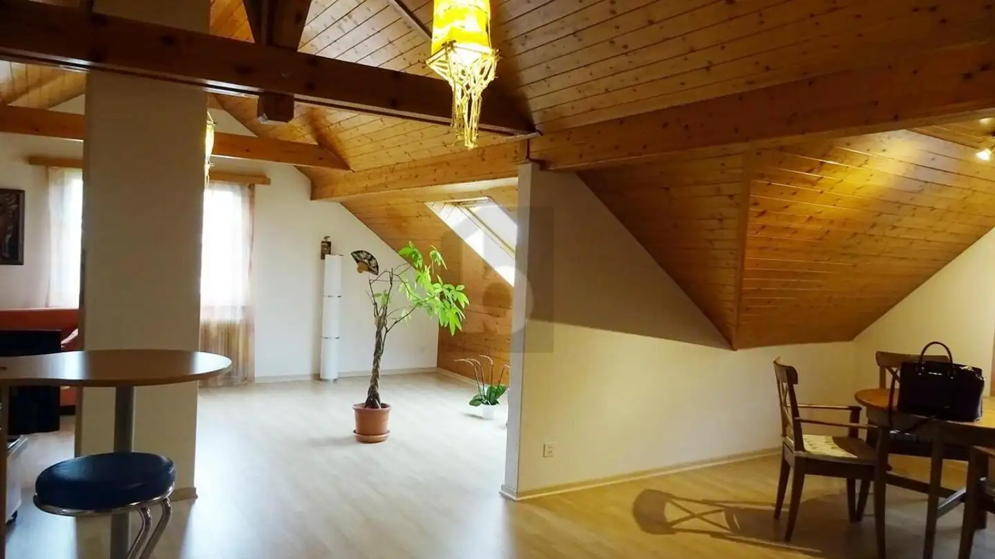 Attique à louer - 4228 Erschwil - Photo 2