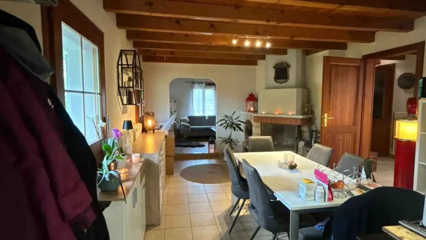 Stepped apartment for rent - Route De La Plaine, 1283 La Plaine - Photo 4