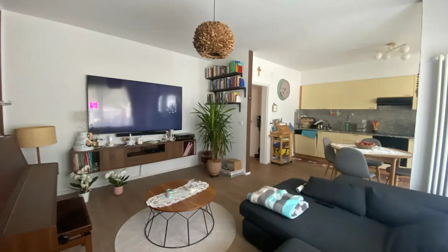 Apartment for rent - Via Lotra 2, 6534 S. Vittore