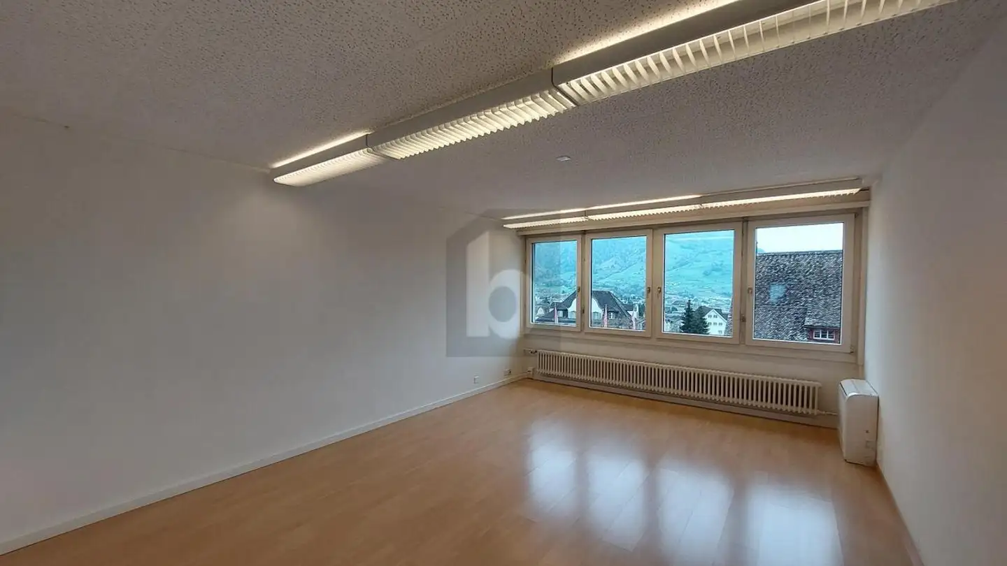 Office space for rent - 6430 Schwyz - Photo 2