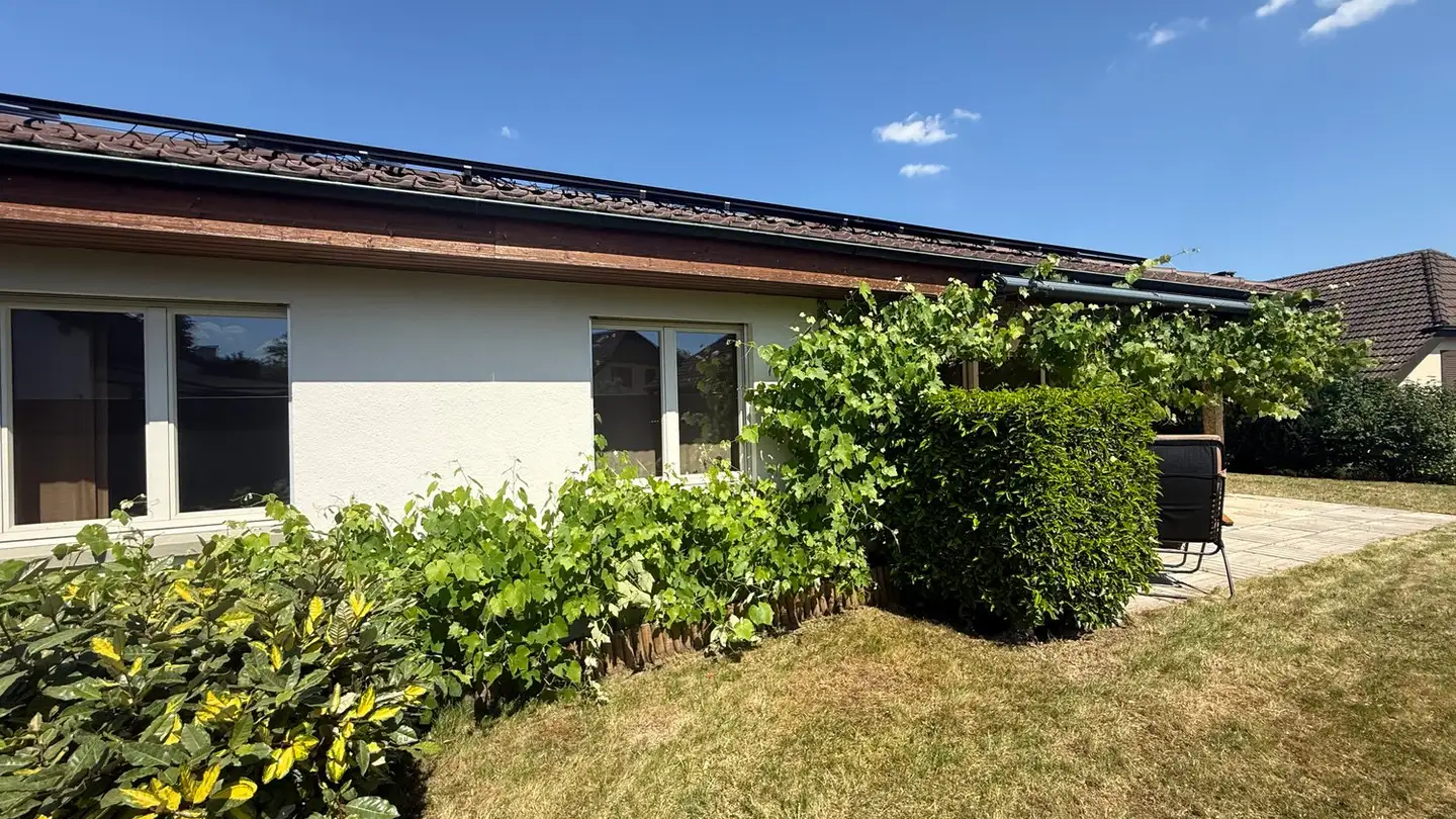 Einfamilienhaus kaufen - Jolicrêt 27, 2525 Le Landeron