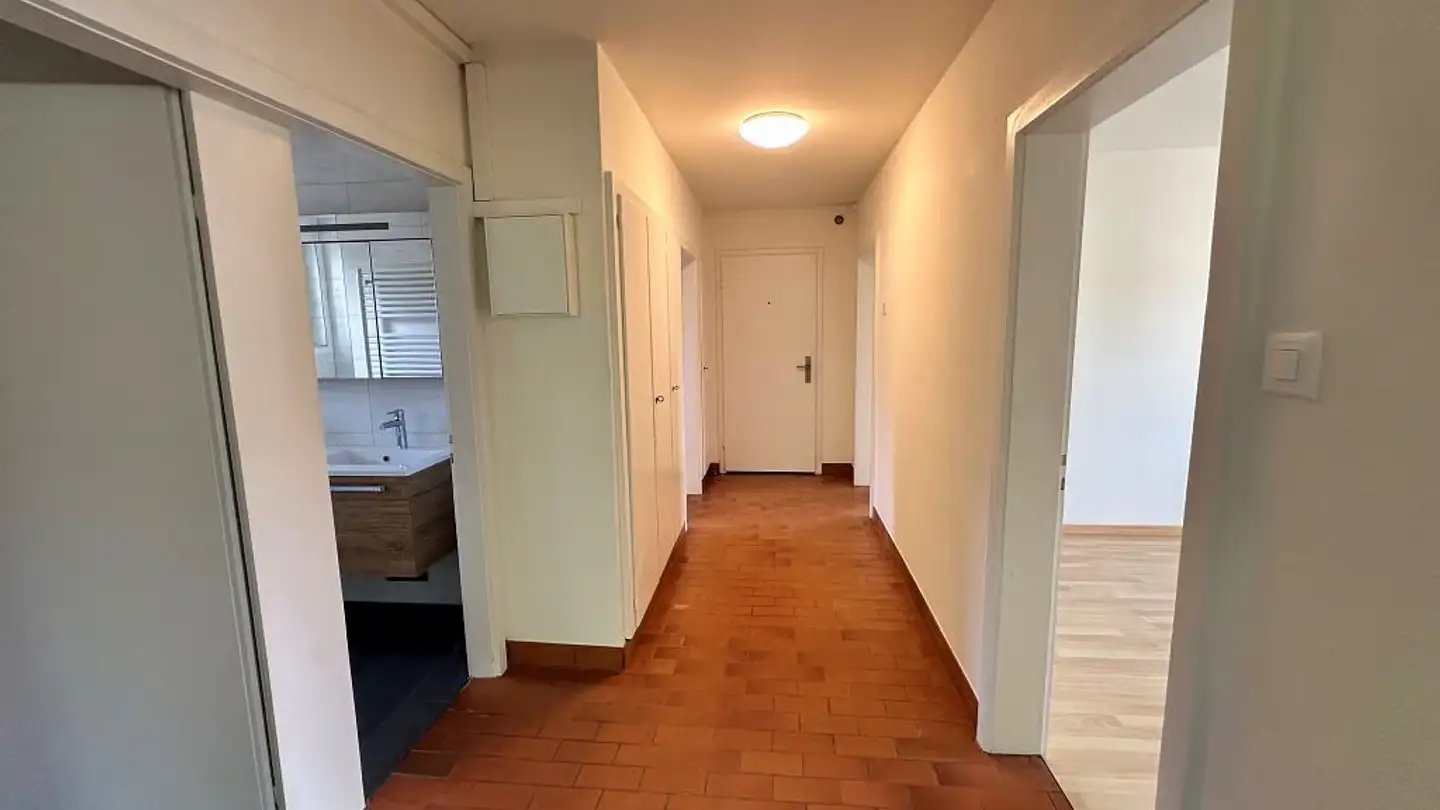 Wohnung mieten - Oberburgstrasse 11a, 3400 Burgdorf - Foto 2