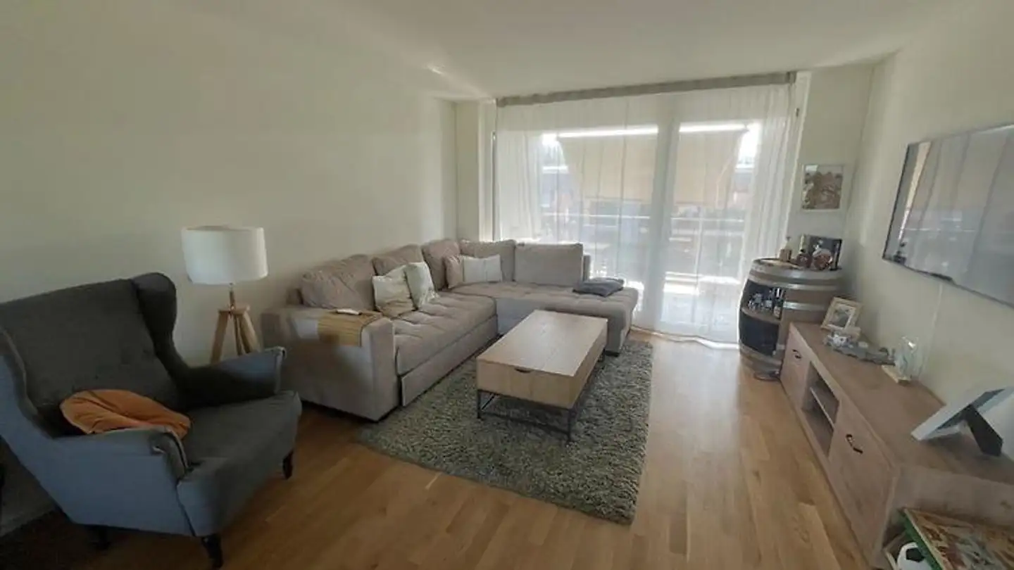 Möblierte Wohnung mieten - 8617 Mönchaltorf