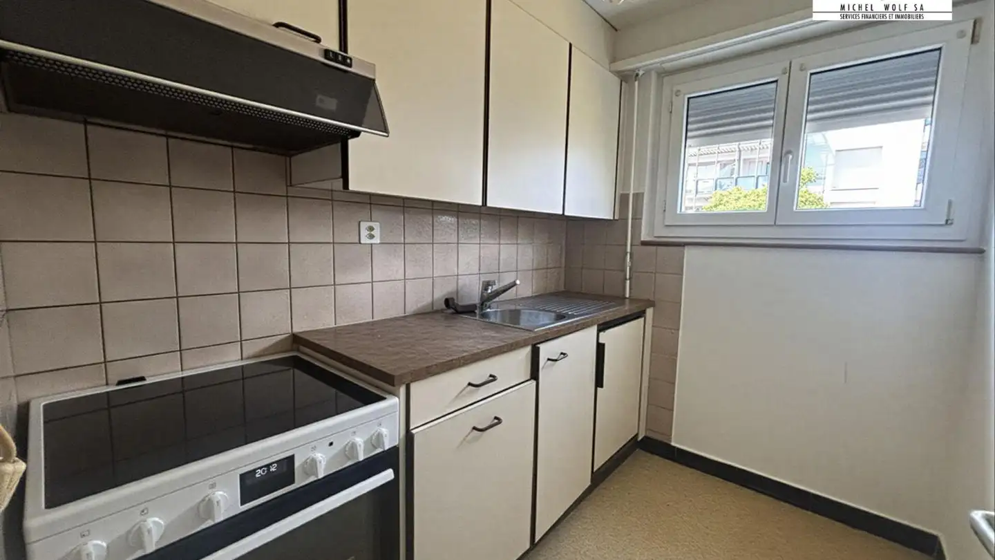 Apartment for rent - Rue Du Sentier, 2013 Colombier NE - Photo 2