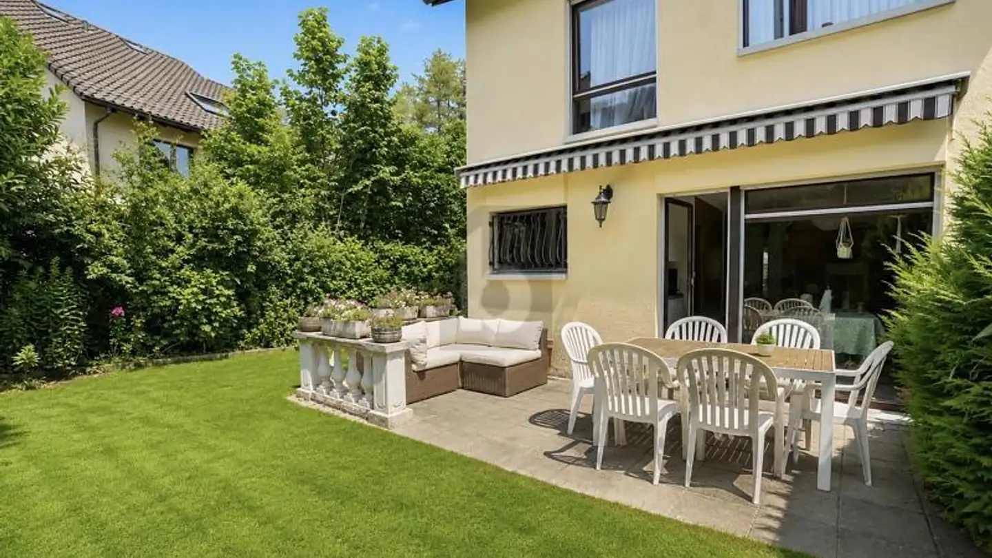 Semi-detached house for rent - 8041 Zürich