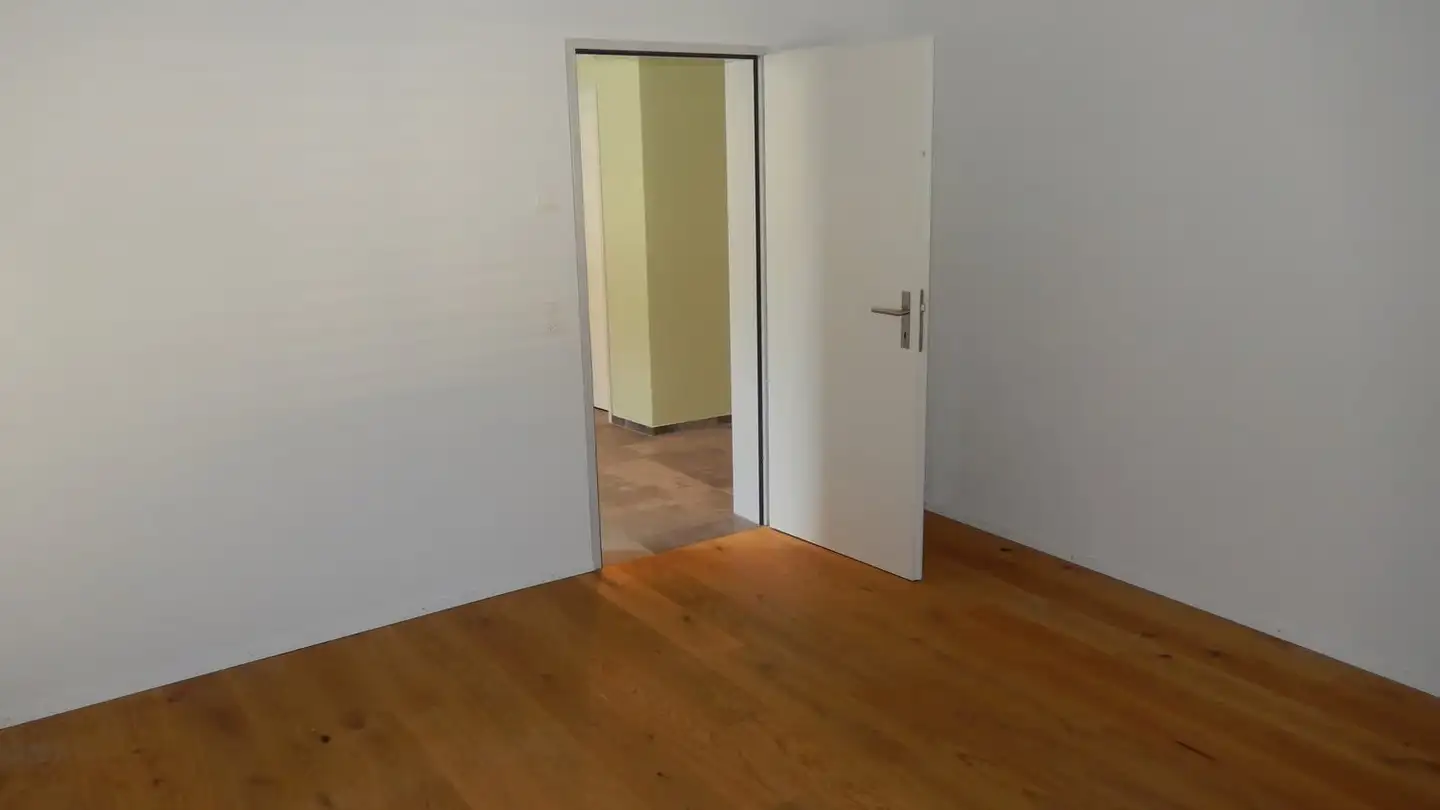 Attique à louer - Bündtenstrasse 2, 4524 Günsberg - Photo 3