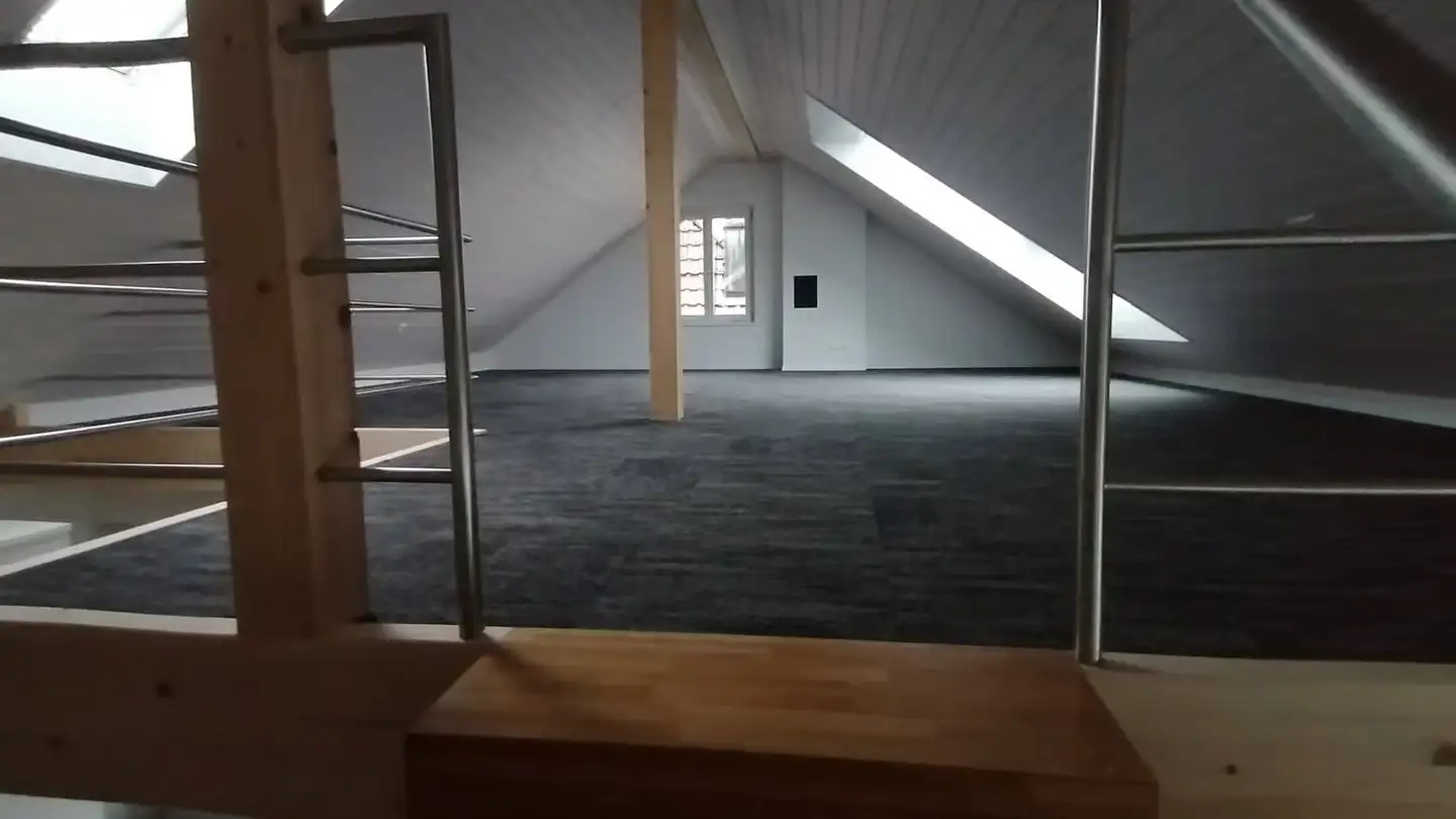 Attique à louer - Bündtenstrasse 2, 4524 Günsberg - Photo 4