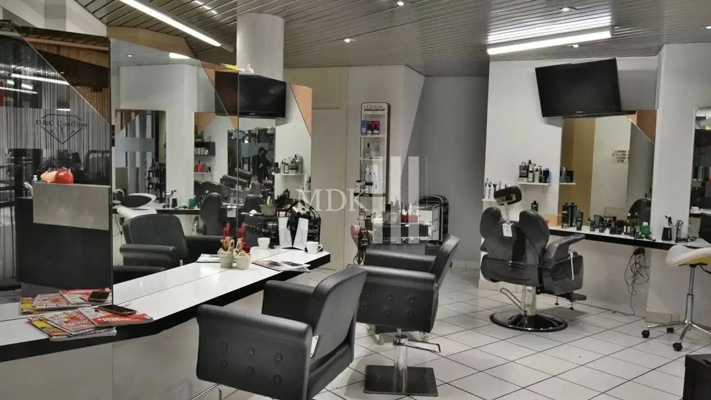 Spazio ufficio in affitto - Rue De Venise 3b, 1870 Monthey - Photo 2