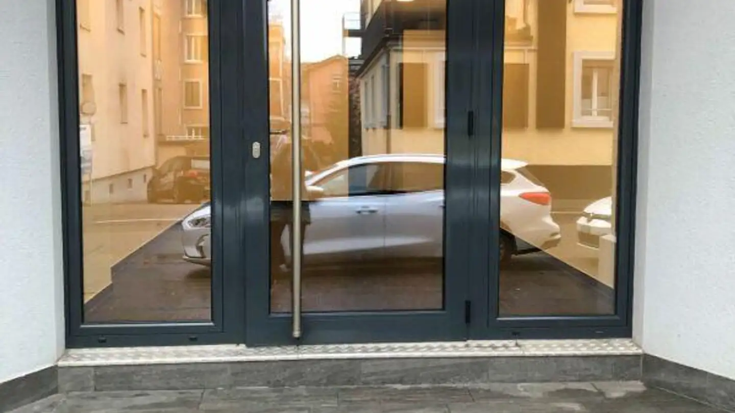 Negozio in affitto - Linsebühlstrasse 92, 9000 St. Gallen - Foto 2