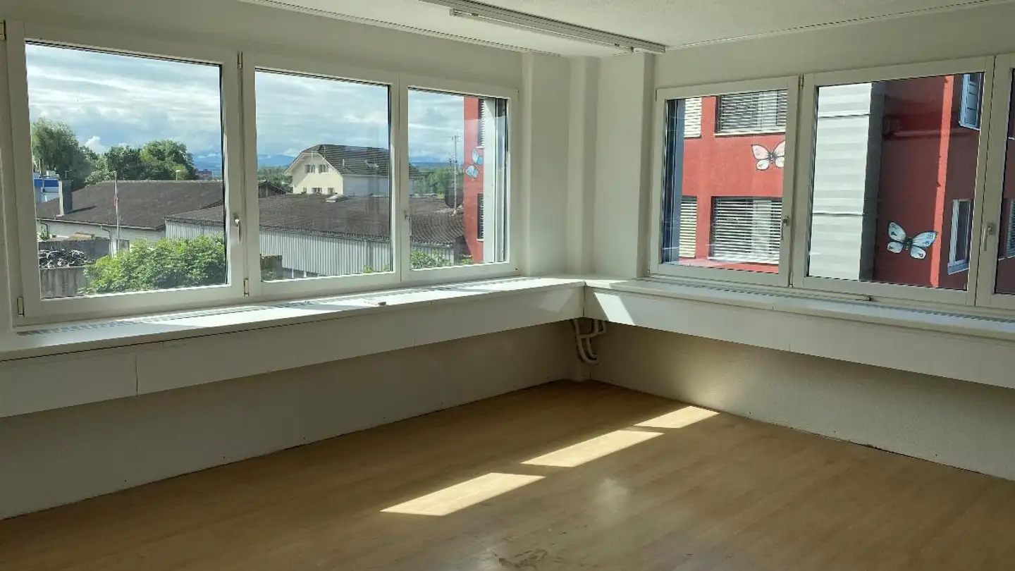 Spazio ufficio in affitto - Stationsweg, 6232 Geuensee - Photo 2